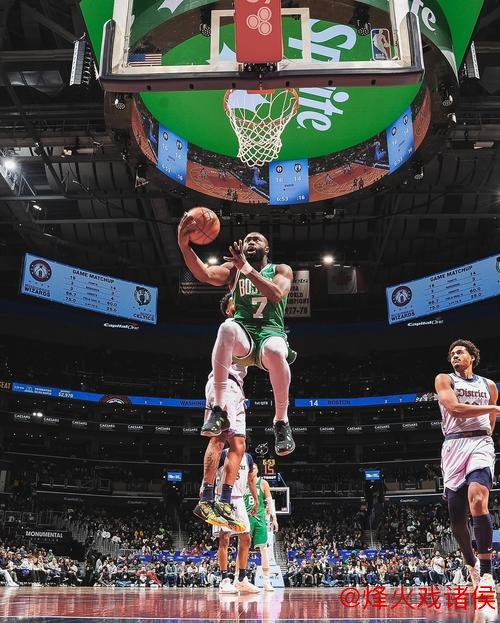 杨28+11助老鹰力克凯尔特人 步行者让76人吞下5连败 杨28+11助老鹰力克凯尔特人 步行者让76人吞下5连败