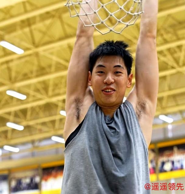 麦考尔助力崔永熙特训，强化进攻技巧，有望年后复出！